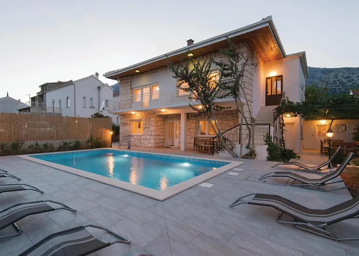 Дом отдыха Lovely In With Wifi Оребич