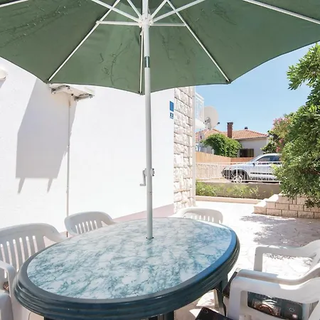 度假居 Lovely In With Wifi 奥瑞比克