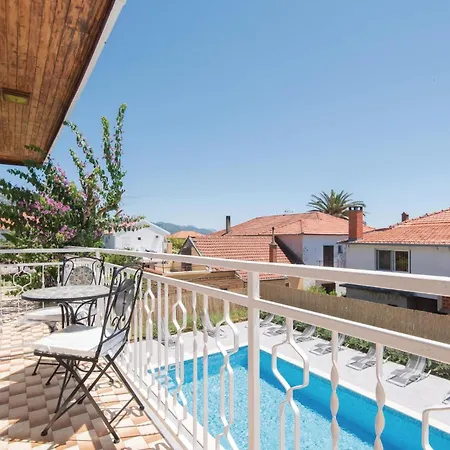 Beautiful In With Kitchen Holiday home Orebic