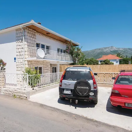 Lovely In With Wifi 度假居 *