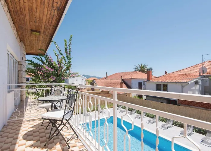 Lovely In With Wifi 펜션 오레비츠